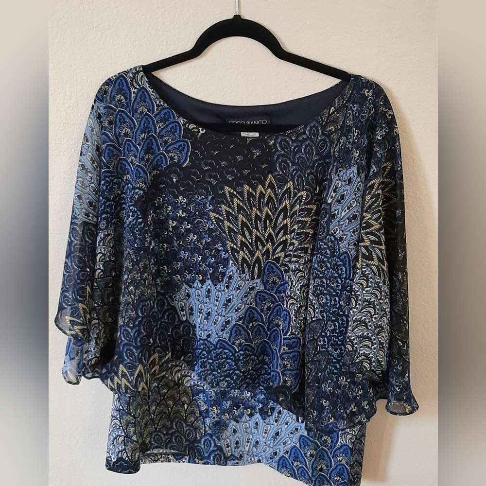 Coco Bianco boho wing sleeve, banded waist blouse large